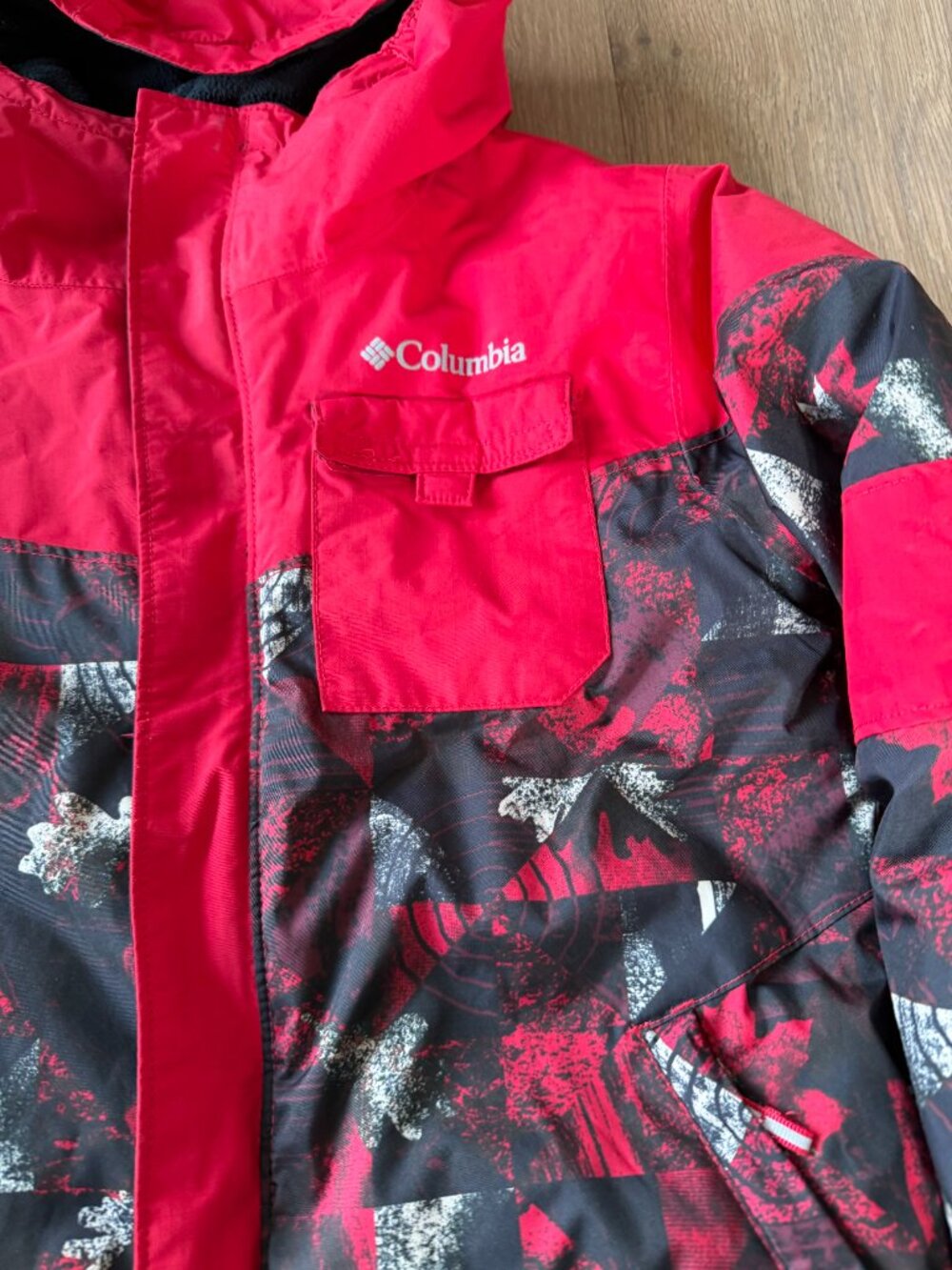 Columbia Boy's Mighty Mogul II Waterproof Ski Jacket in mountain red size S - Picture 9 of 10